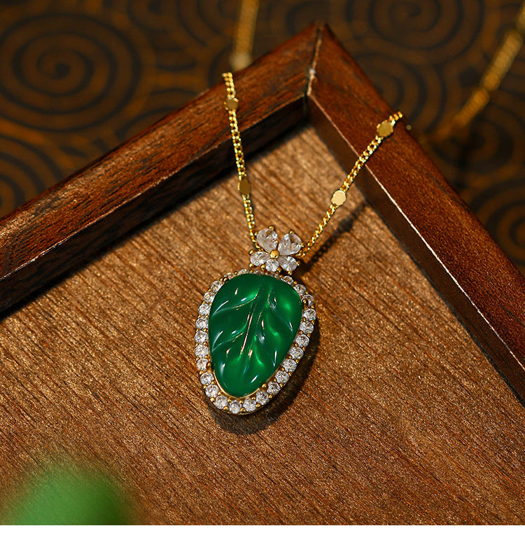 Plating Gold Inlaid Ice Chalcedony Golden Branches Jade Leaf Imitation Jade Pendant Necklace for Men and Women