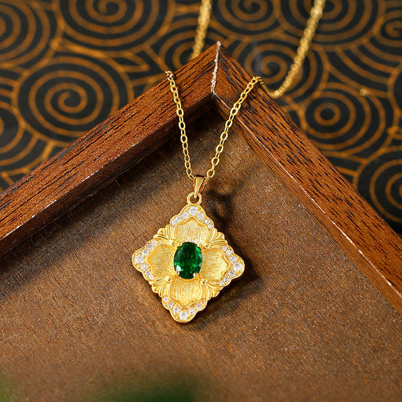 Real Gold Electroplated Geometric Emerald Clavicle Chain Luxury Jewelry