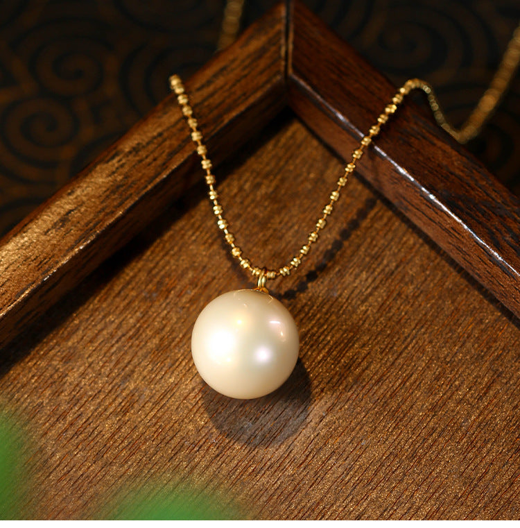 Hot Selling Retro French Style Pearl Clavicle Chain for Women