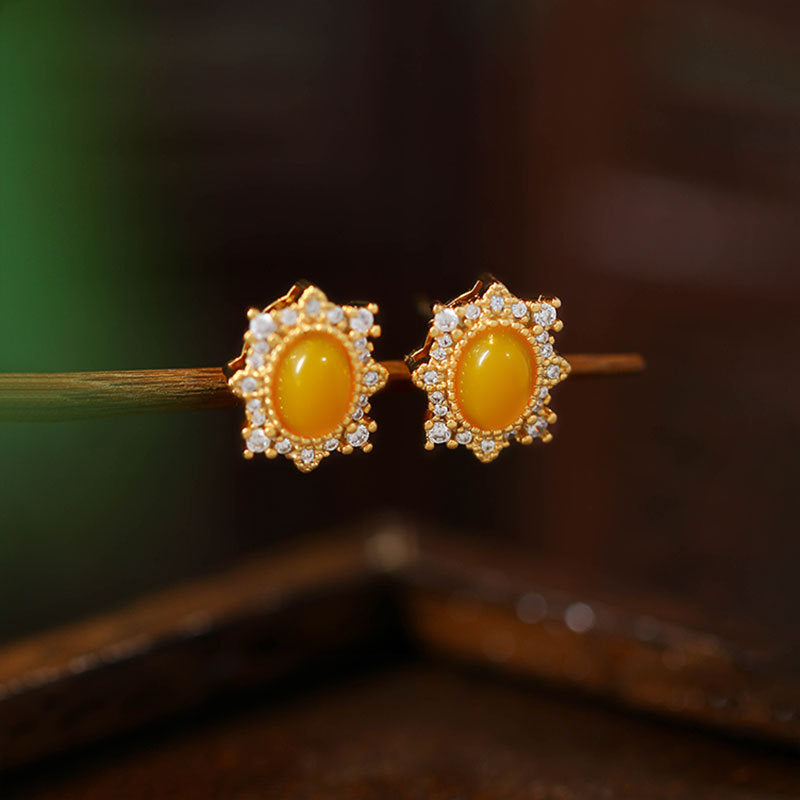 2025 New High-End Niche 925 Silver Imitation Beeswax Amber Earrings for Women