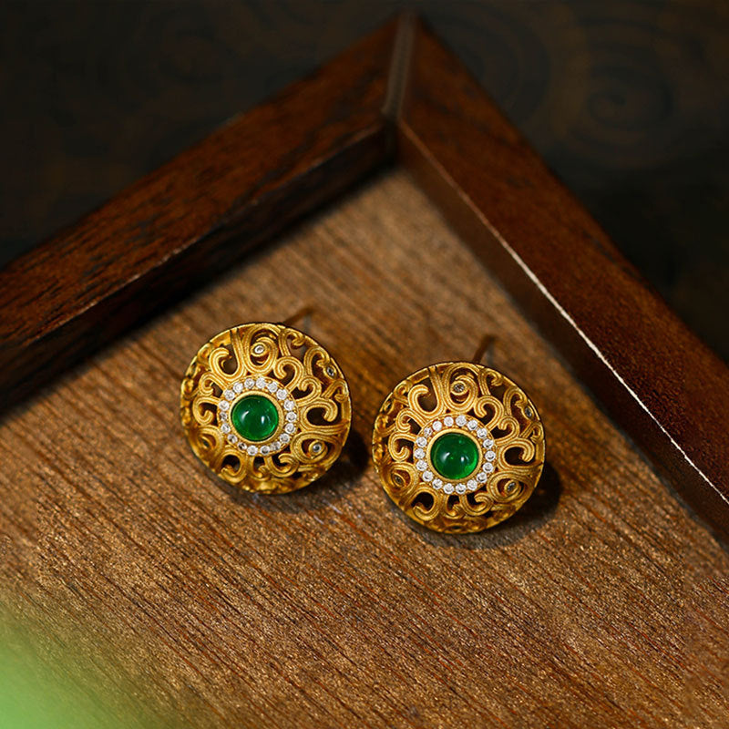 Green Chalcedony Earrings with Gold Craft, S925 Silver Needle Inlay, Light Luxury and All-match