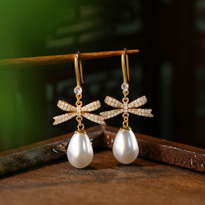 Pearl Earrings, Women's Unique Elegant, Light Luxury Niche Design
