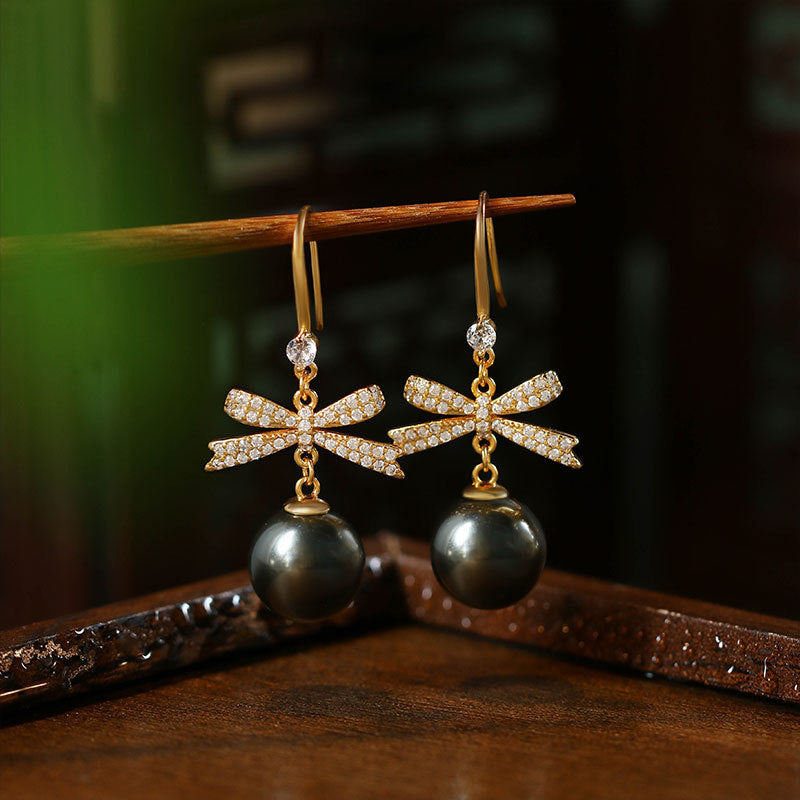 Korean Exquisite Temperament Zircon Bow Pearl Niche Design Fashion Earrings