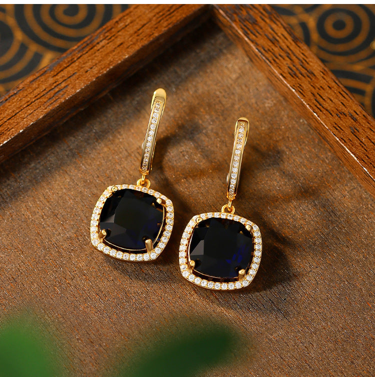 Fashion Bright Square Diamond Zircon Female Ear Hooks with Real Gold Plating