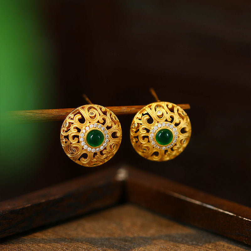 Green Chalcedony Earrings with Gold Craft, S925 Silver Needle Inlay, Light Luxury and All-match