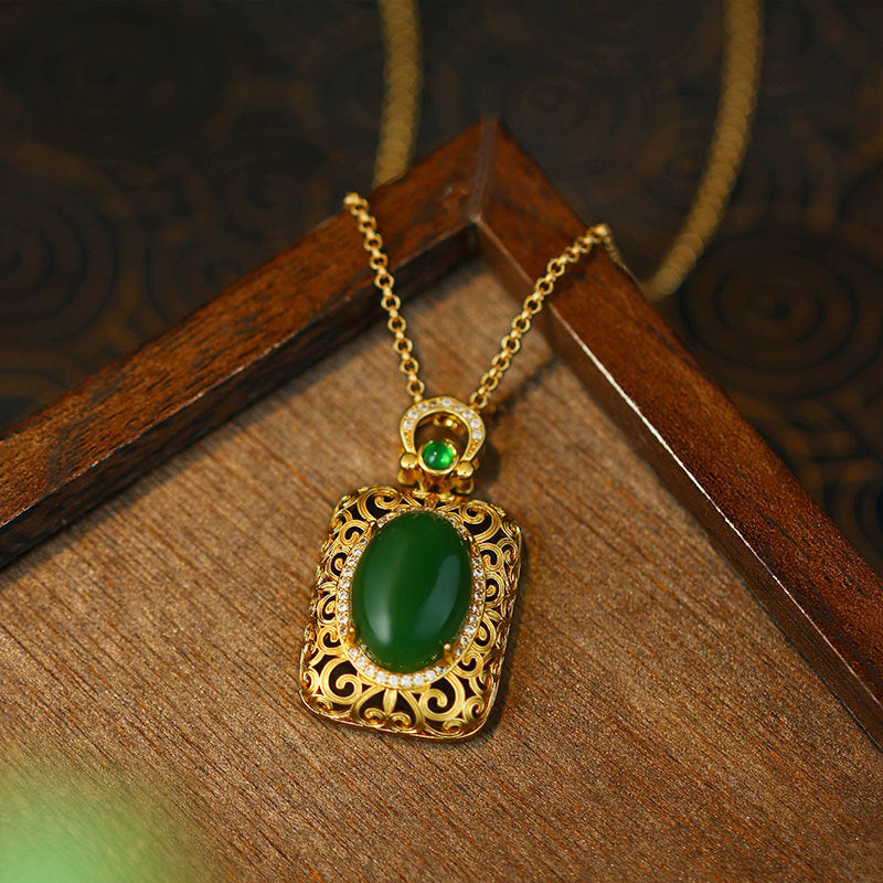Imitation Jade Necklace Pendant, High-Sense Design for Men and Women