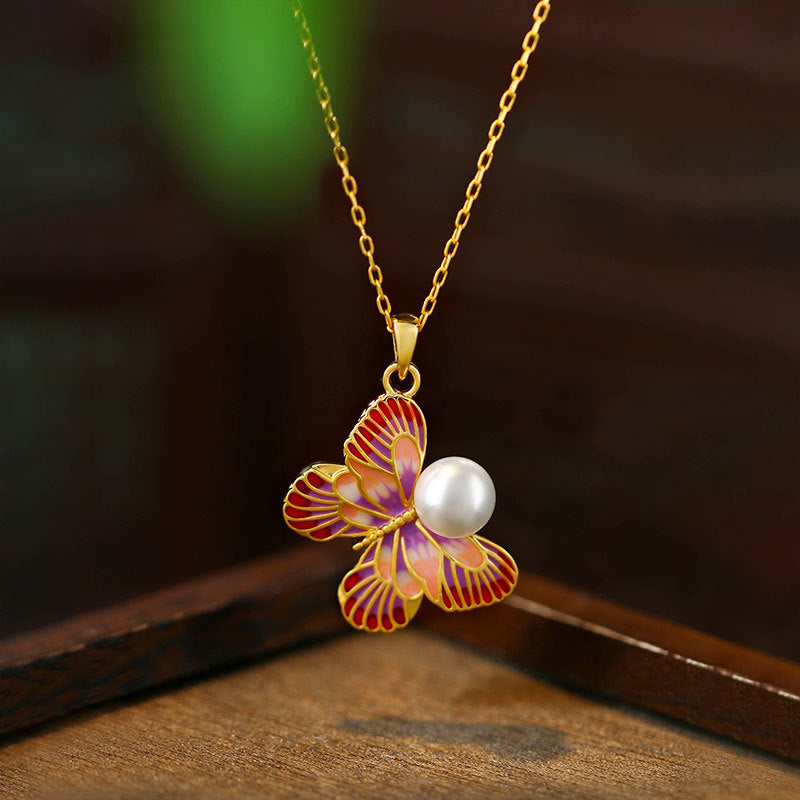 Cold Enamel Craft Butterfly Pearl Collarbone Necklace