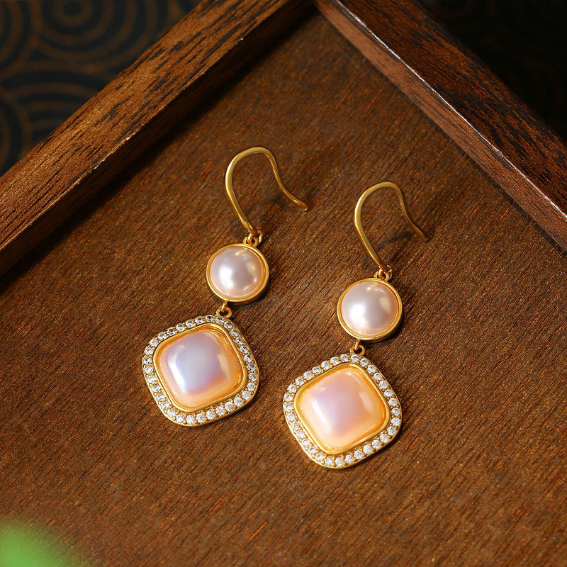 Shi Jia Pearl Texture Elegant Internet Red Niche High-end Hong Kong Style Earrings for Women