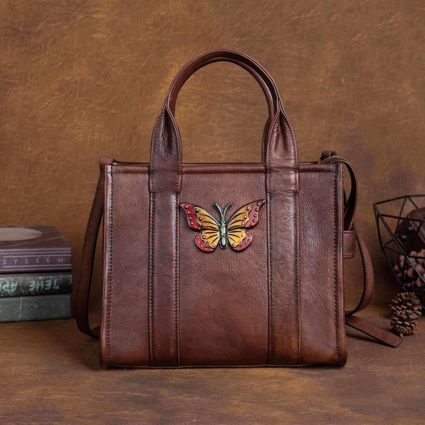 Top layer cowhide multi-purpose retro embossed hand-brushed vegetable tanned leather shoulder bag