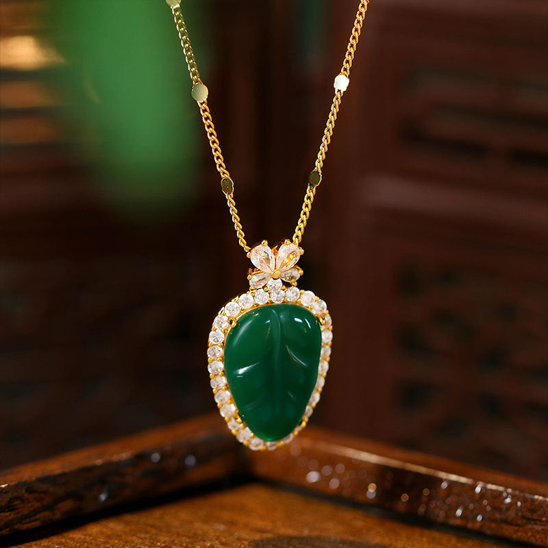 Plating Gold Inlaid Ice Chalcedony Golden Branches Jade Leaf Imitation Jade Pendant Necklace for Men and Women