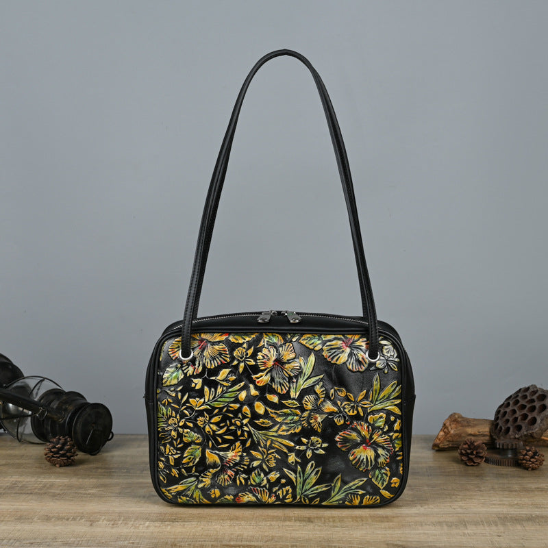 Embossed Leather Underarm Closed-Toe Cowhide Hand-Brushed Handbag, Retro Simple Design, One-Piece Delivery