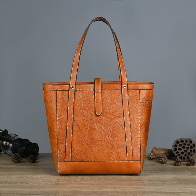 Vintage Cowhide Tote Bag, Large Capacity, Vegetable Tanned Leather, Embossed, Hand-polished