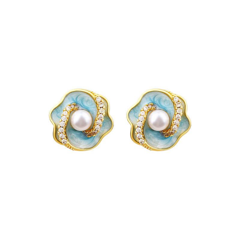 Small Sweet Potato Artificial Pearl Camellia Earrings, Real Gold Plating, French Vintage