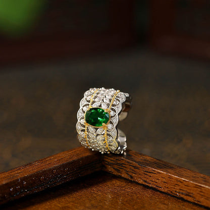 Italian Palace Hollow Pattern Double Color Gold Imitation Emerald Pigeon Egg Retro Ring