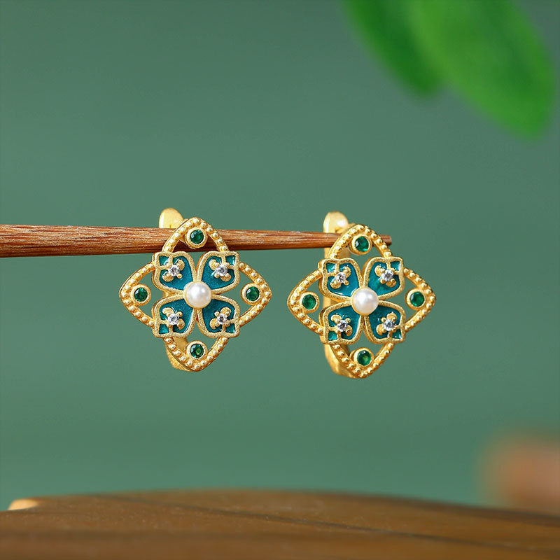Cold Enamel Imitation Pearl Four-leaf Clover Flower Stud Earrings 925 Silver Needle