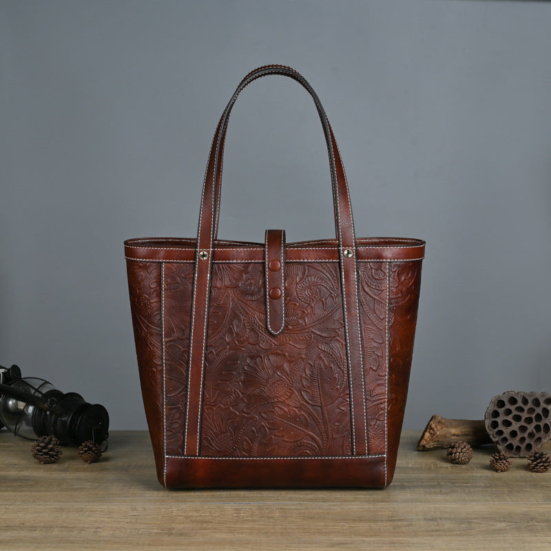 Vintage Cowhide Tote Bag, Large Capacity, Vegetable Tanned Leather, Embossed, Hand-polished