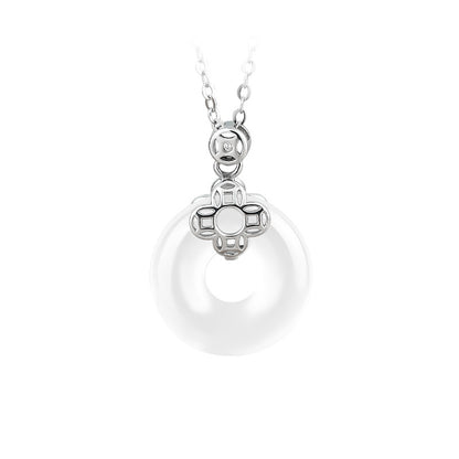 Safe Buckle Natural White Chalcedony Necklace for Girls, Light Luxury Elegant Clavicle Chain