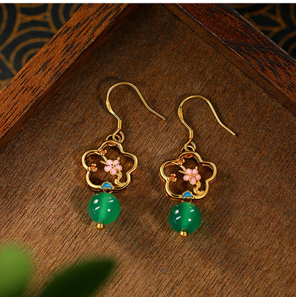 Green Chalcedony Stud Earrings, Small Fresh Flower Design