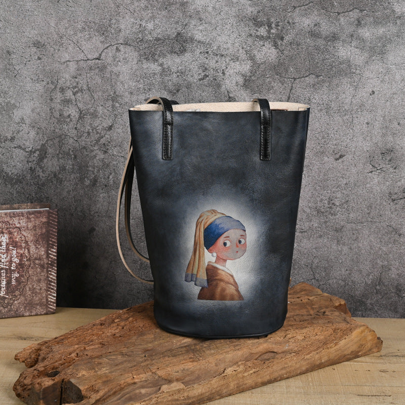 2025 Hand-Polished First Layer Cowhide Shoulder Bucket Bag, Lazy Literary Retro Print
