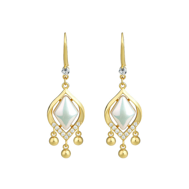 French Style Retro Oval Baroque Pearl Earrings Mori Style for Women