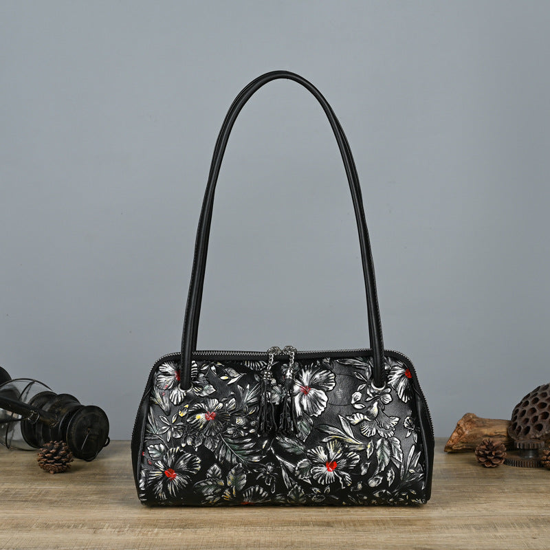 Retro Genuine Leather Underarm Baotou Cowhide Handmade Color-polished Handbag with Embossed Floral Design